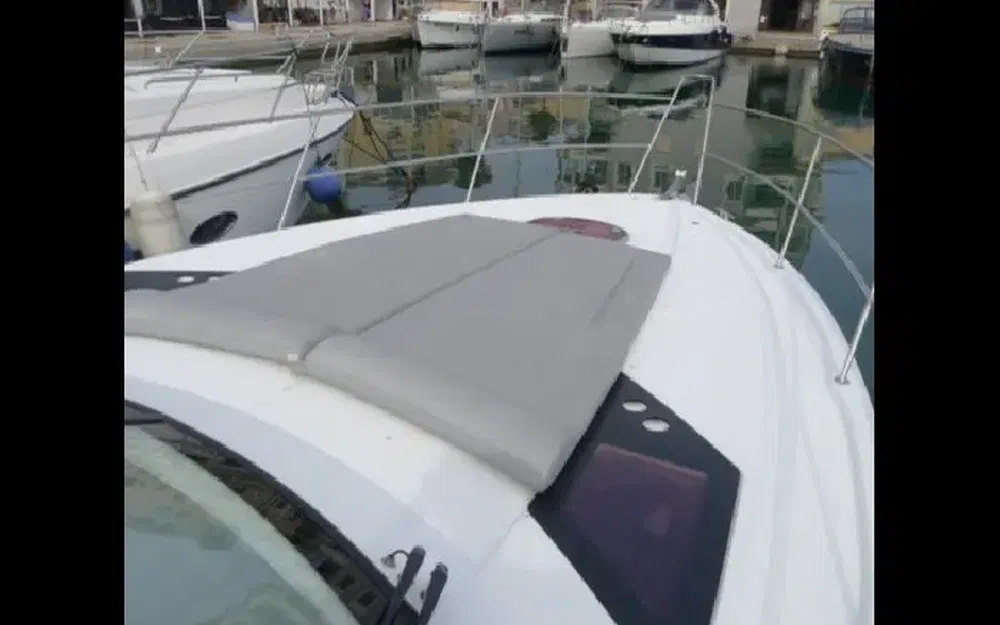 slider 6 Beneteau Monte Carlo 42