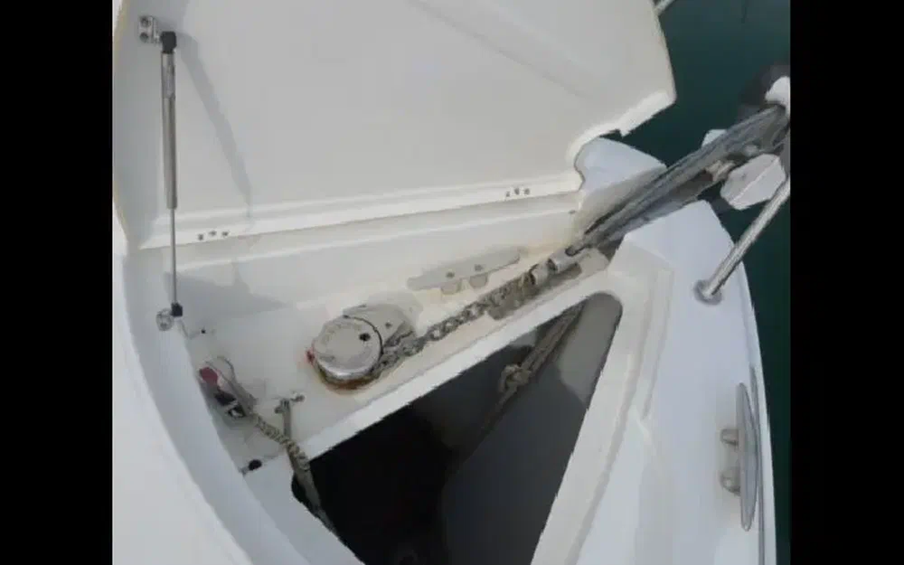 slider 7 Beneteau Monte Carlo 42