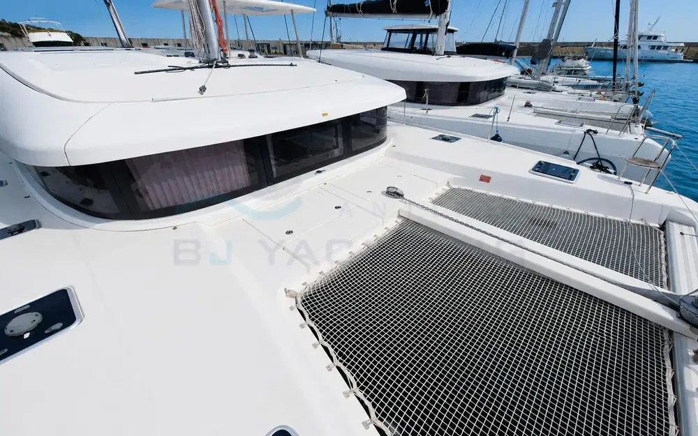 slider 10 Lagoon 42