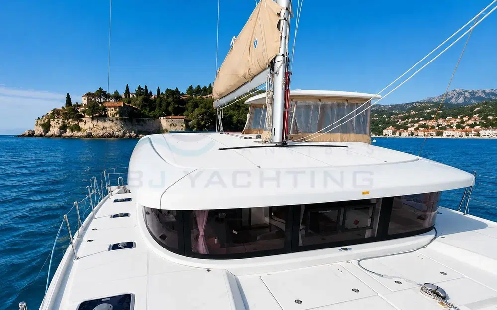 slider 11 Lagoon 42