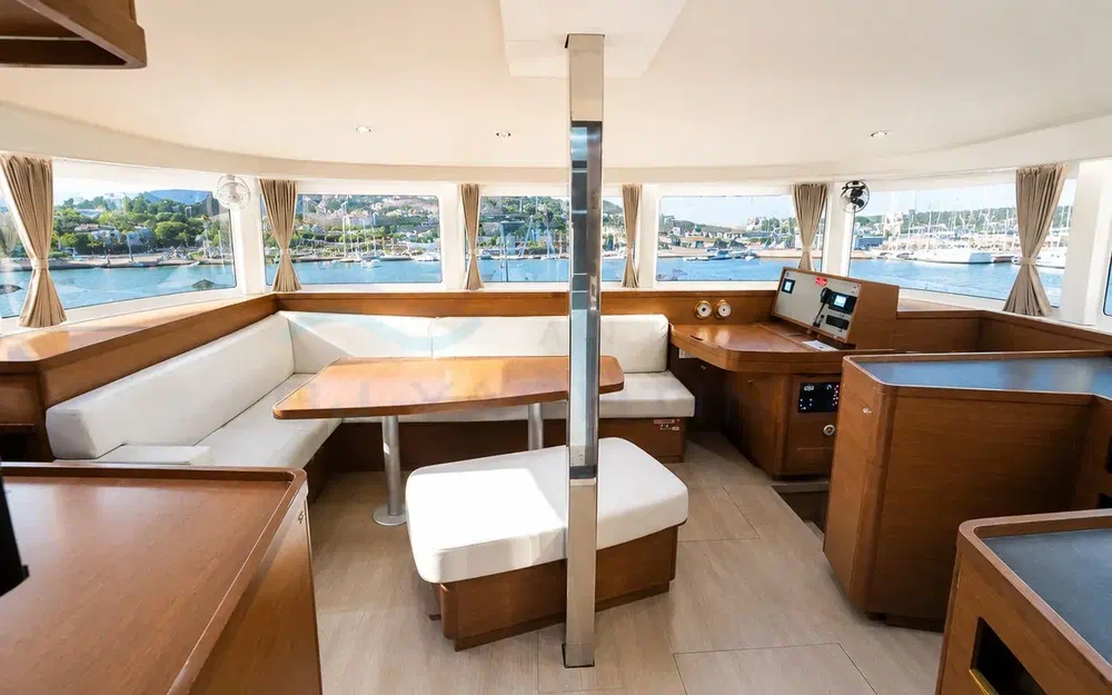 slider 13 Lagoon 42