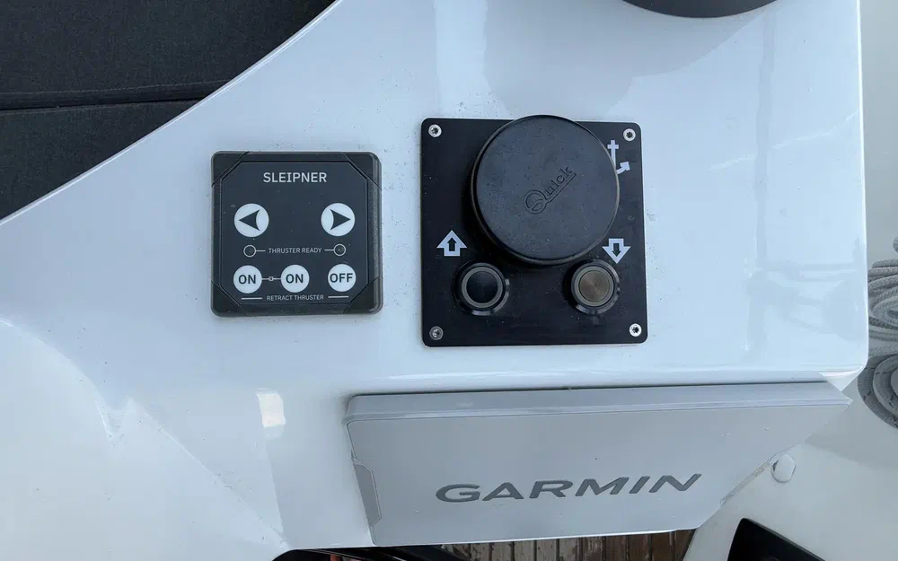 slider 14 Jeanneau Sun Odyssey 410