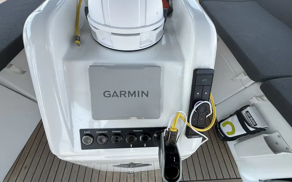 slider 15 Jeanneau Sun Odyssey 410