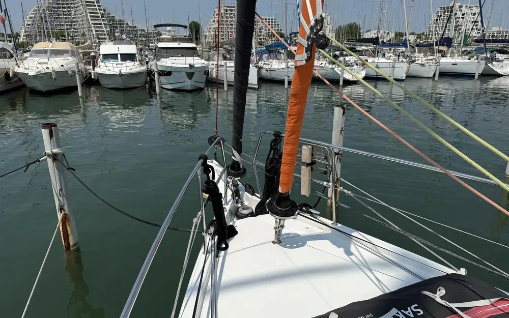 slider 18 Jeanneau Sun Odyssey 410