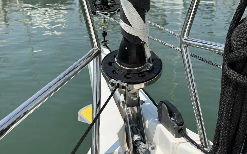 slider 22 Jeanneau Sun Odyssey 410