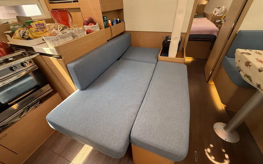 slider 36 Jeanneau Sun Odyssey 410