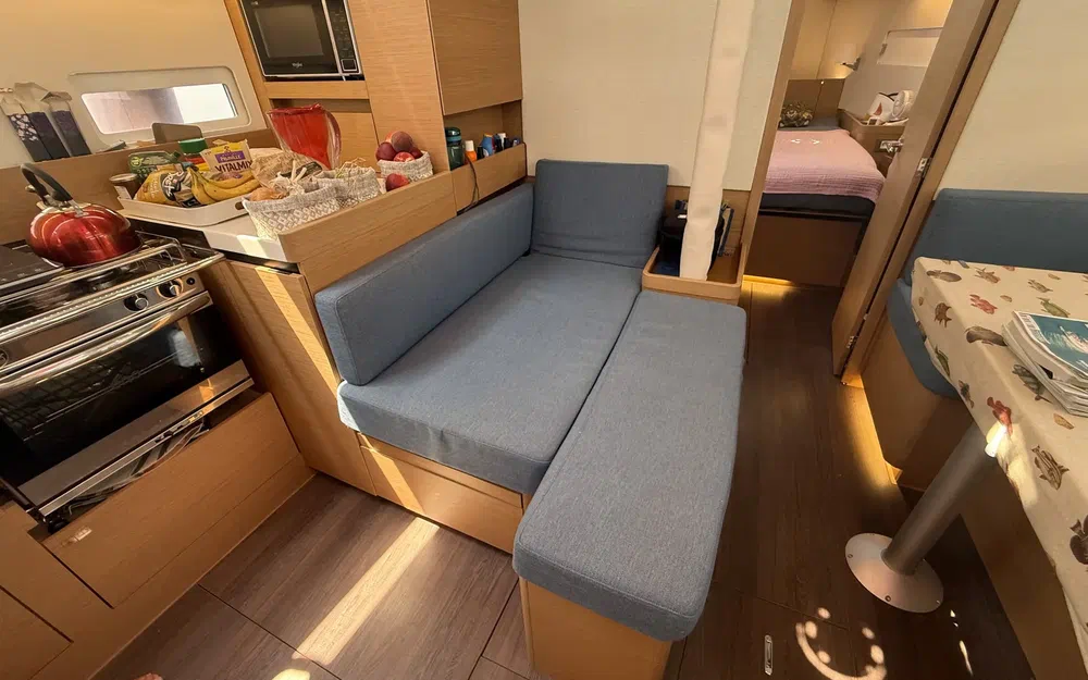 slider 37 Jeanneau Sun Odyssey 410