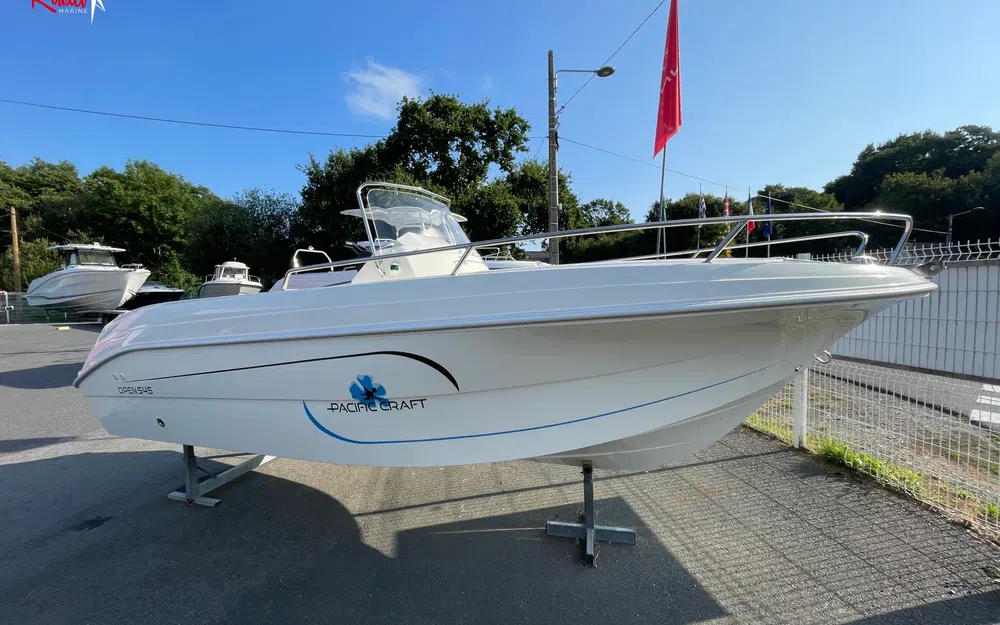 slider 0 Pacific Craft 545 Open