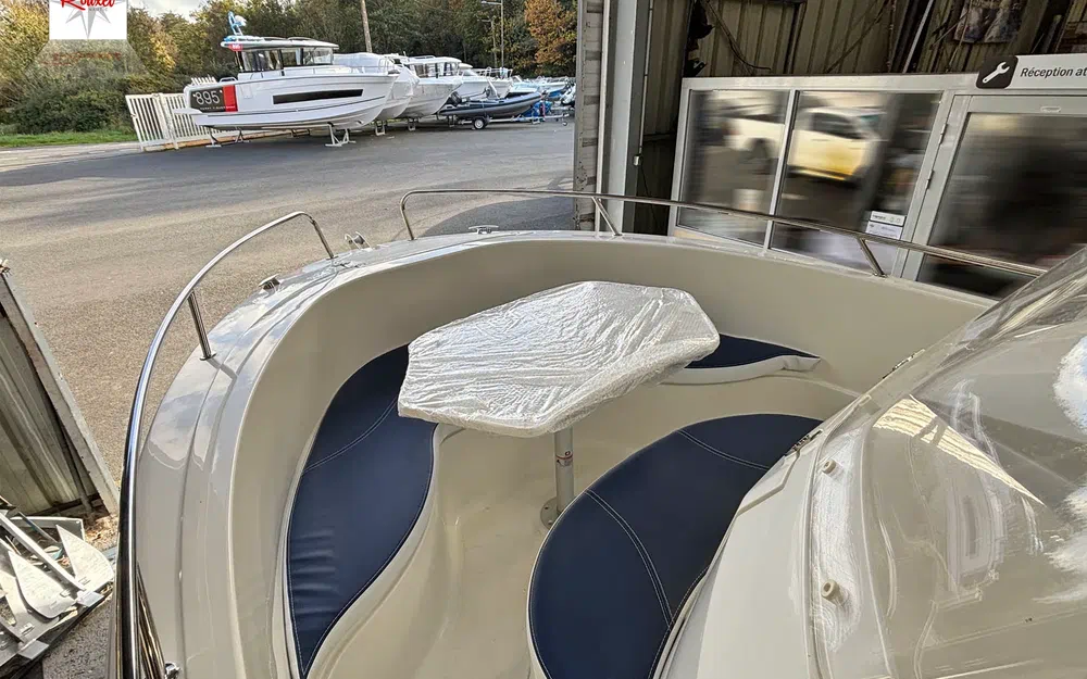 slider 12 Pacific Craft 545 Open
