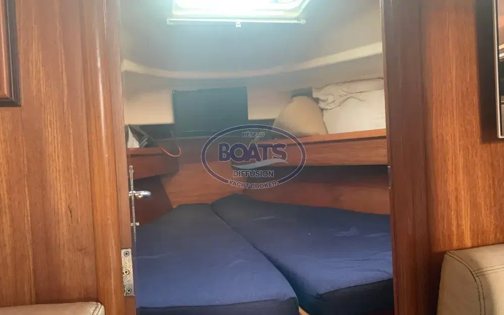 slider 7 Jeanneau Sun Odyssey 37