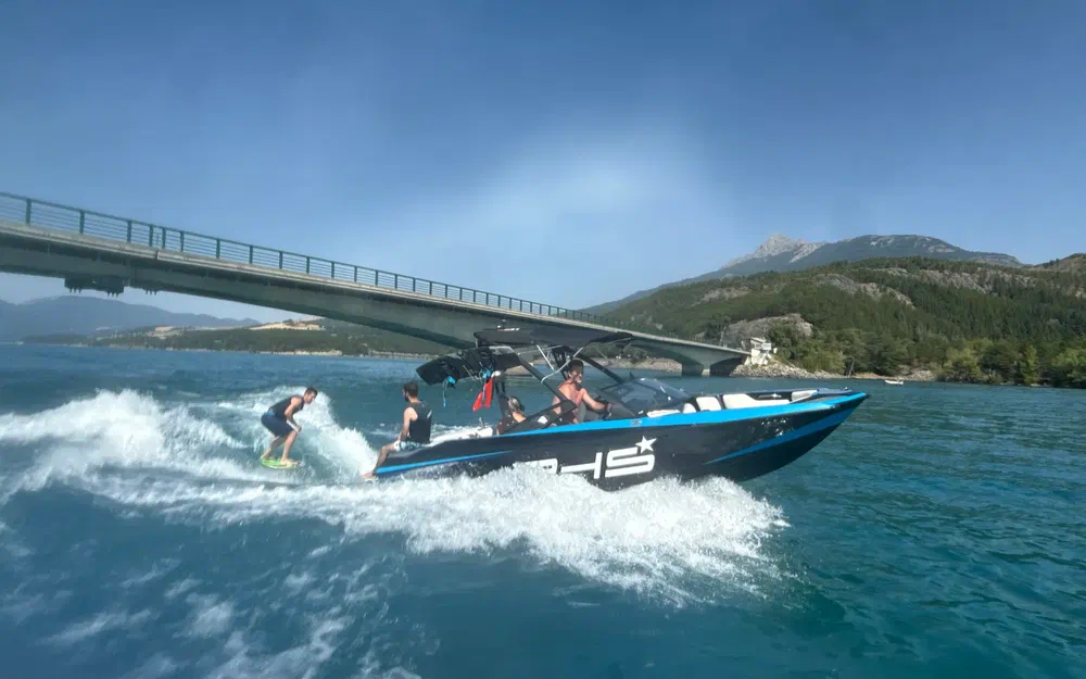 slider 8 Malibu MALIBU AXIS A 20