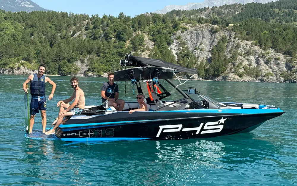 slider 10 Malibu MALIBU AXIS A 20