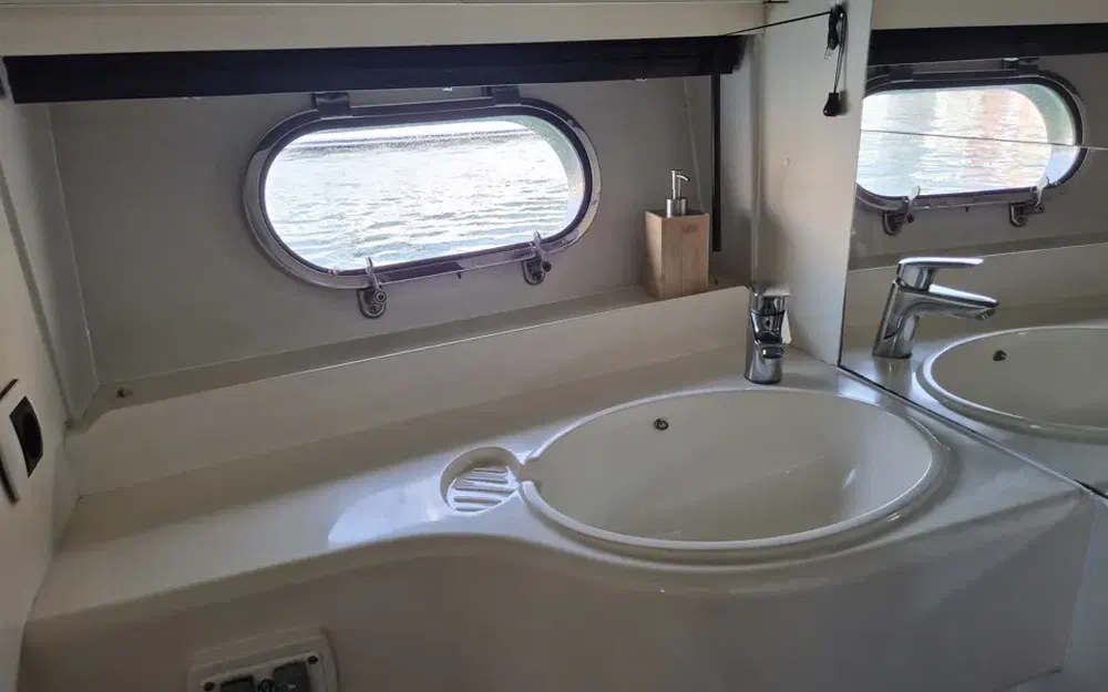 slider 29 Princess 48 Fly