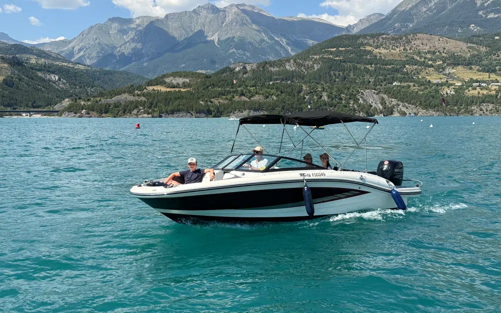 slider 4 Sea Ray 19 SPX
