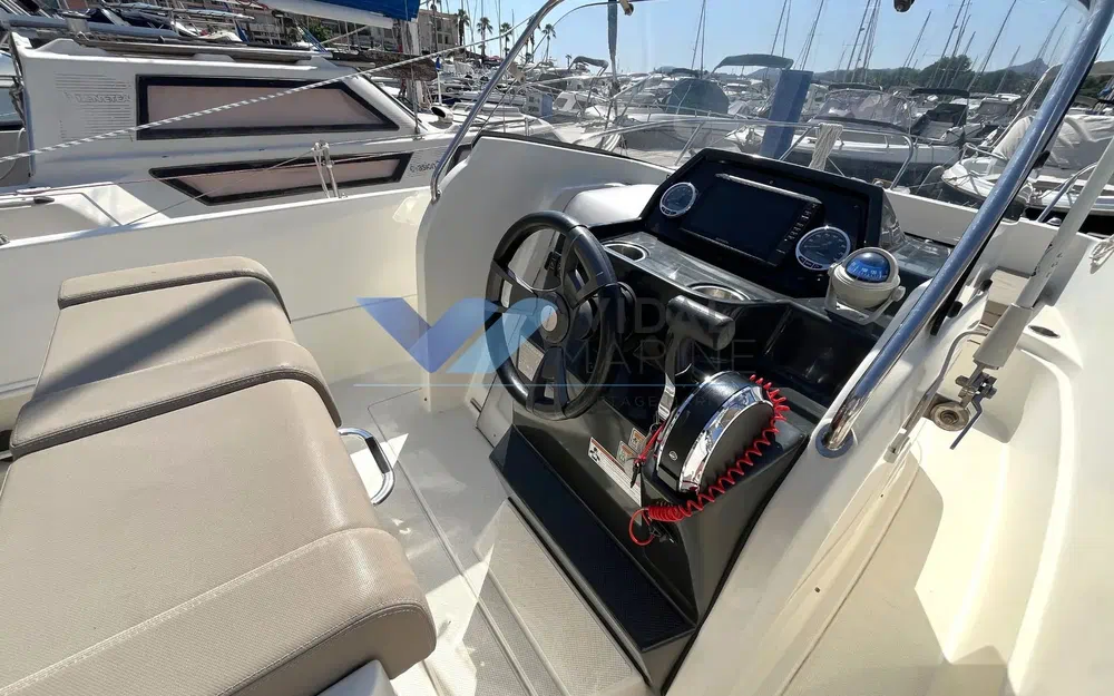 slider 4 Quicksilver Activ 675 Open