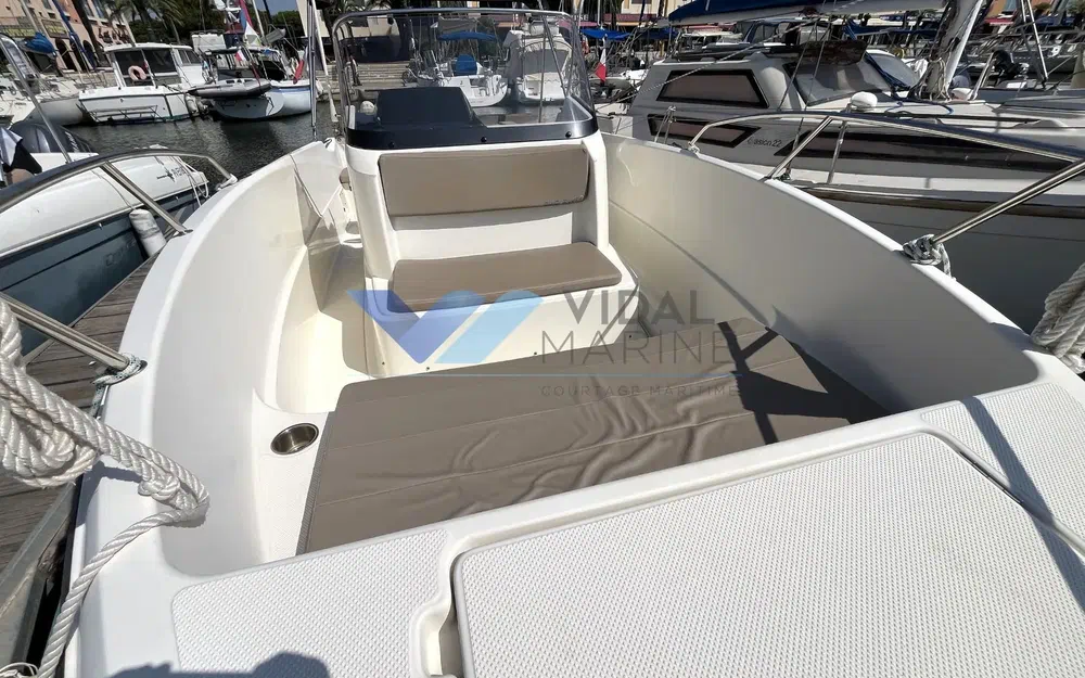 slider 7 Quicksilver Activ 675 Open