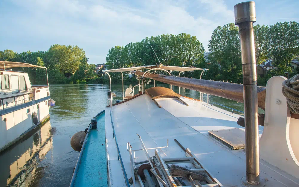 slider 9 Bateau Logement waalshokker 14,84m à vivre et naviguer