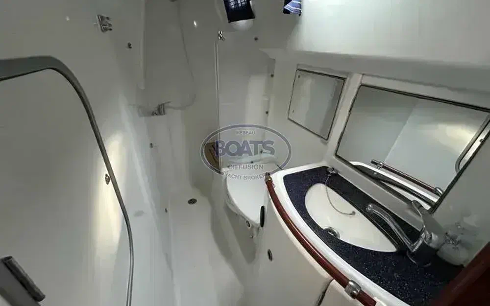 slider 10 Beneteau Oceanis 42 CC