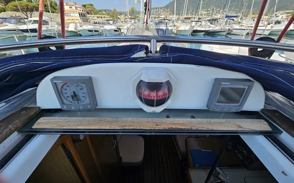 slider 12 Jeanneau Sun Odyssey 32 i
