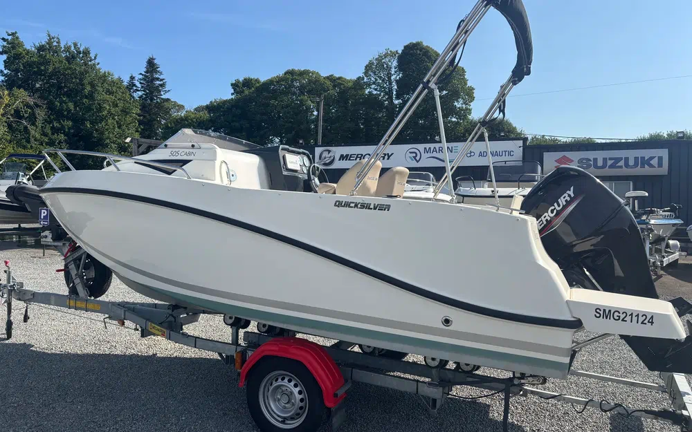 slider 1 Quicksilver Activ 505 Cabin