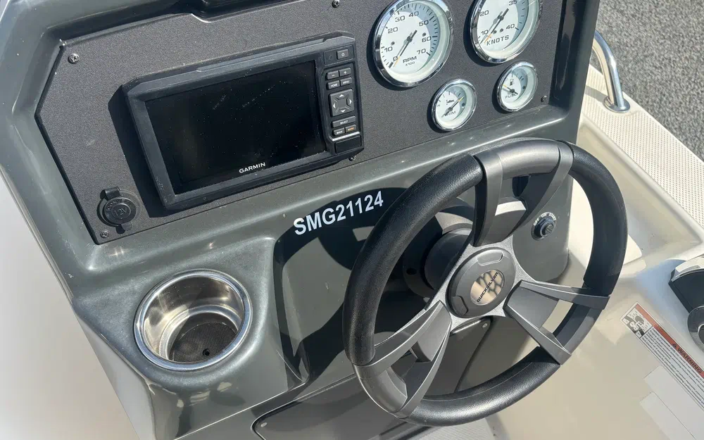 slider 2 Quicksilver Activ 505 Cabin