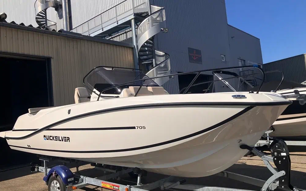 slider 0 Quicksilver Activ 705 open