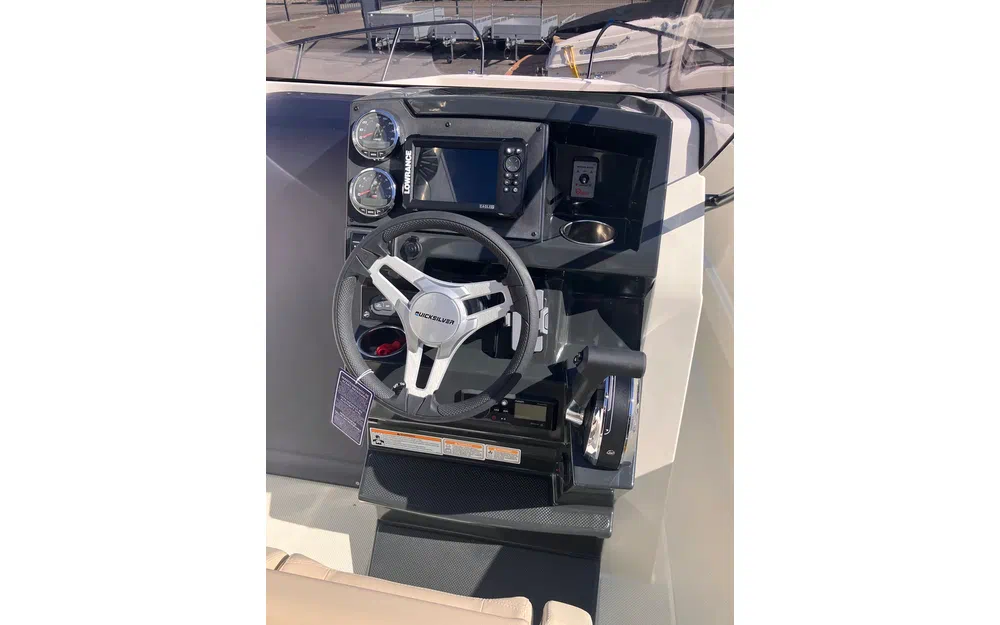 slider 5 Quicksilver Activ 705 open