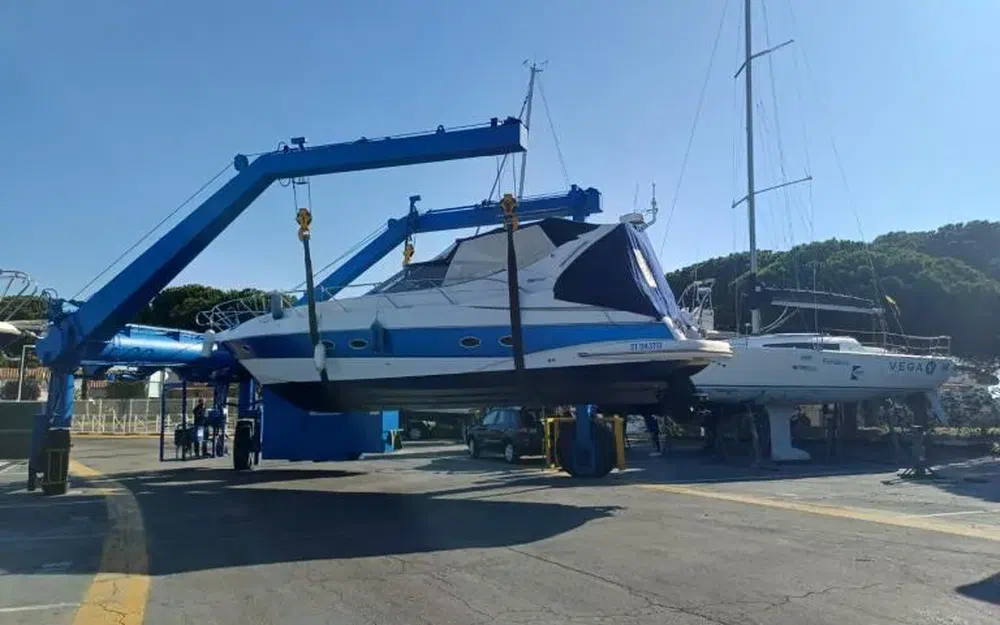 slider 112 Sessa Marine C42