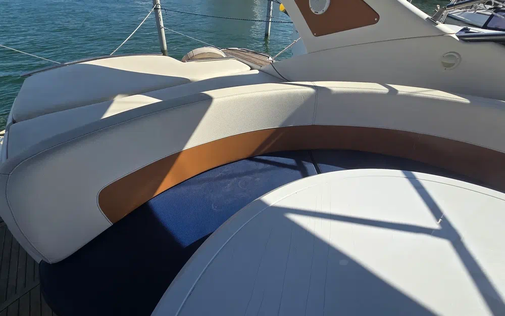 slider 17 Sessa Marine C42