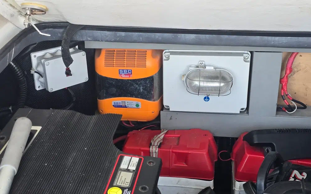 slider 35 Sessa Marine C42