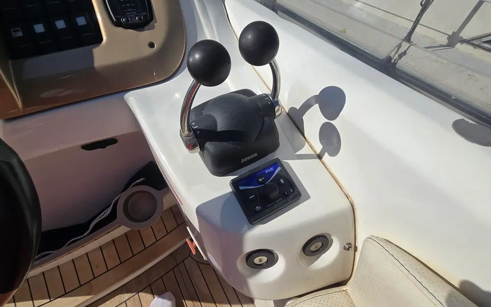 slider 51 Sessa Marine C42