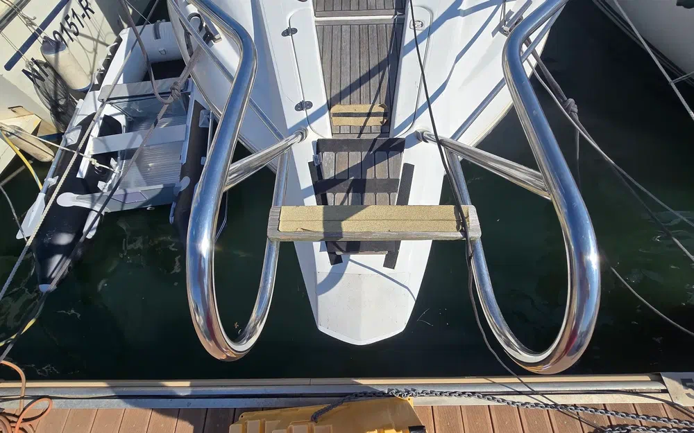 slider 6 Sessa Marine C42