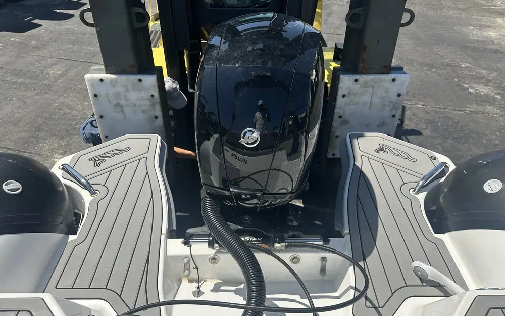 slider 10 MV Marine 25 GT
