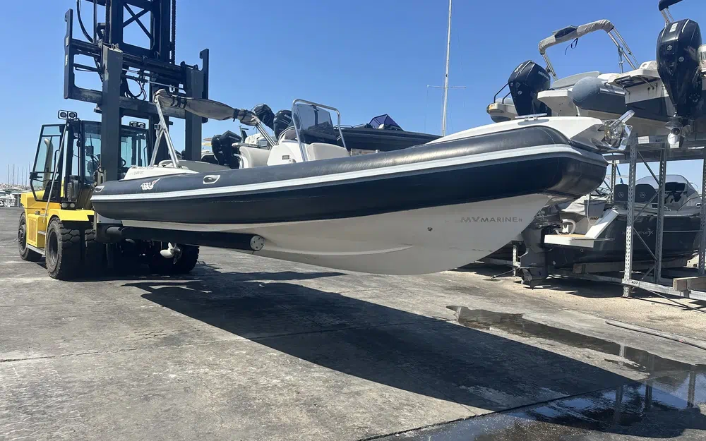 slider 1 MV Marine 25 GT