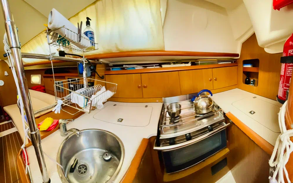 slider 16 Jeanneau Sun Odyssey 32 i