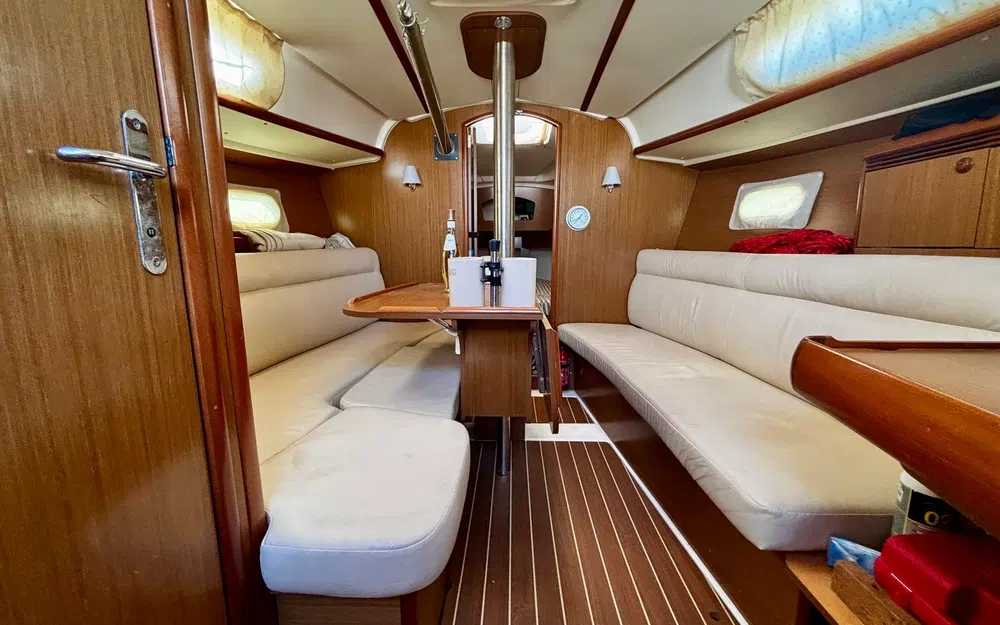 slider 17 Jeanneau Sun Odyssey 32 i