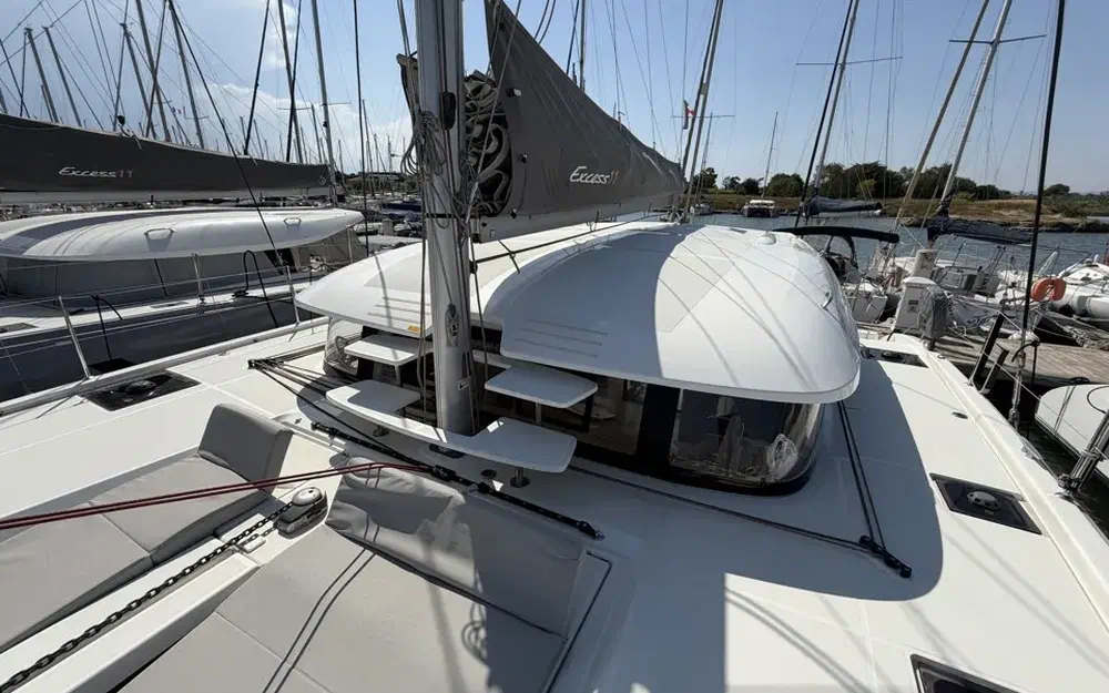 slider 7 Excess Catamarans Excess 11