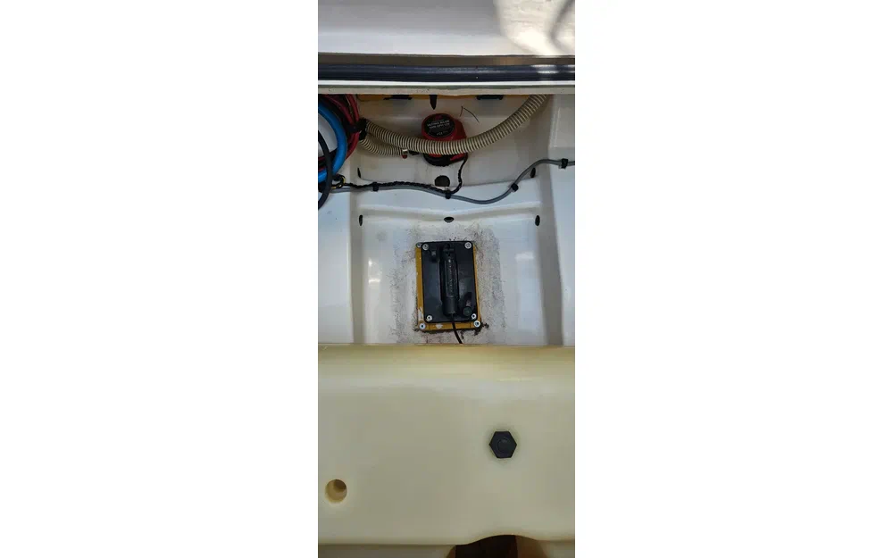 slider 20 Jeanneau Merry Fisher 725