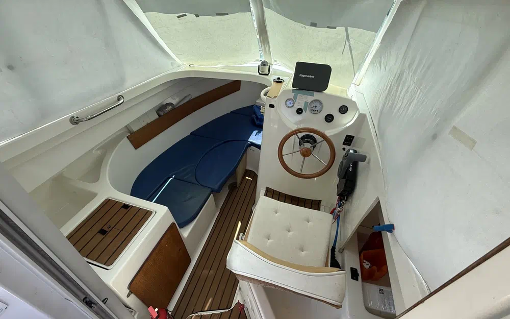 slider 9 Beneteau Antares 6.50 HB