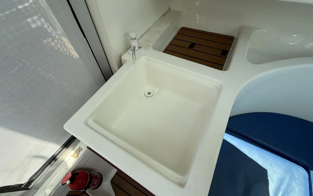 slider 12 Beneteau Antares 6.50 HB
