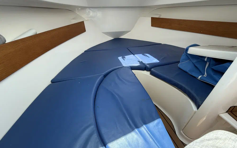 slider 13 Beneteau Antares 6.50 HB
