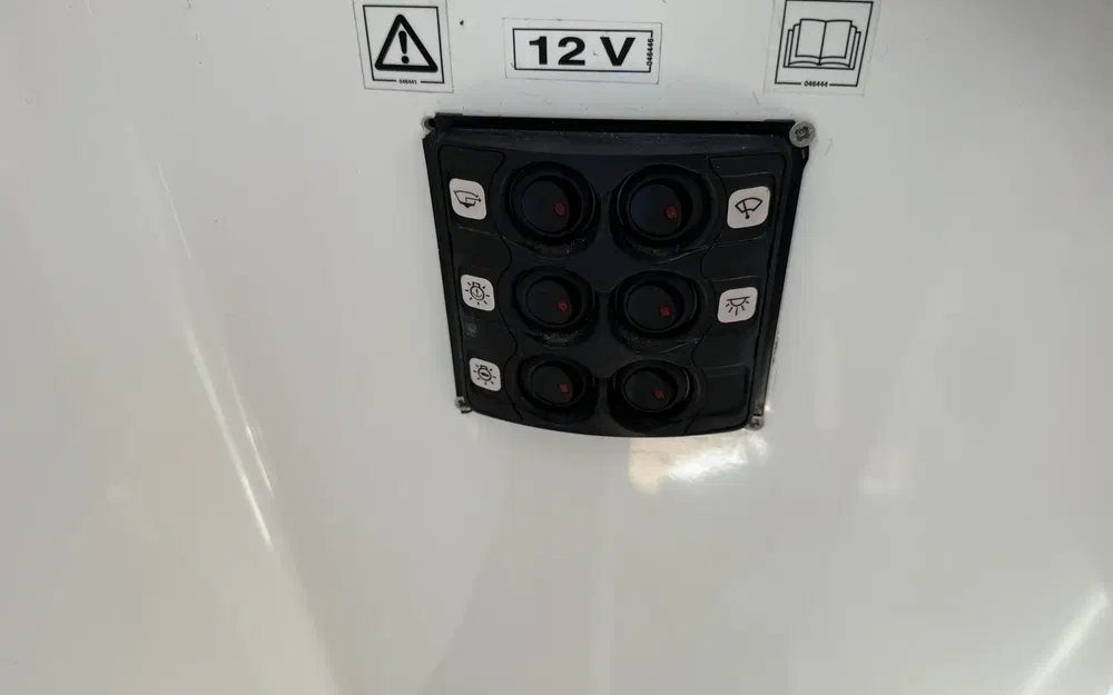 slider 17 Beneteau Antares 6.50 HB