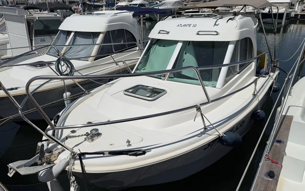 slider 2 Beneteau Antares 6.50 HB