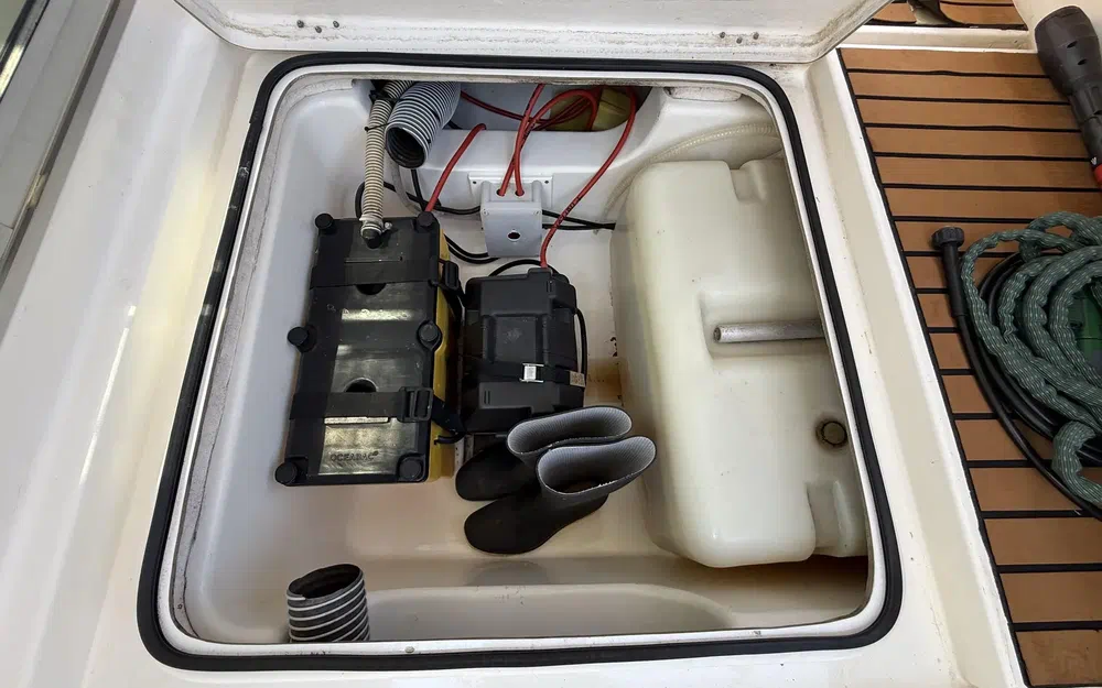 slider 8 Beneteau Antares 6.50 HB