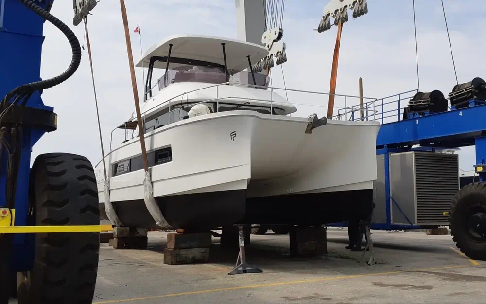 slider 6 Fountaine Pajot My 37 Maestro