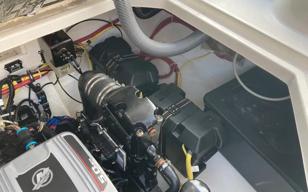slider 24 Bayliner 245 SB