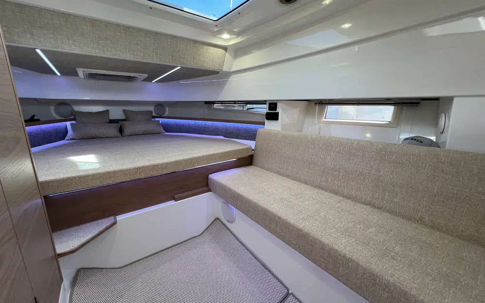 slider 32 Quarken 37 CABIN