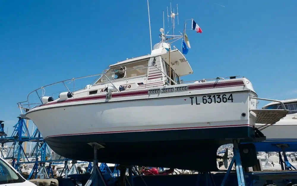 slider 0 Beneteau Antares 860