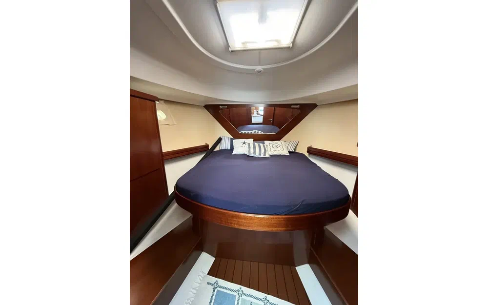 slider 8 Beneteau Antares 980