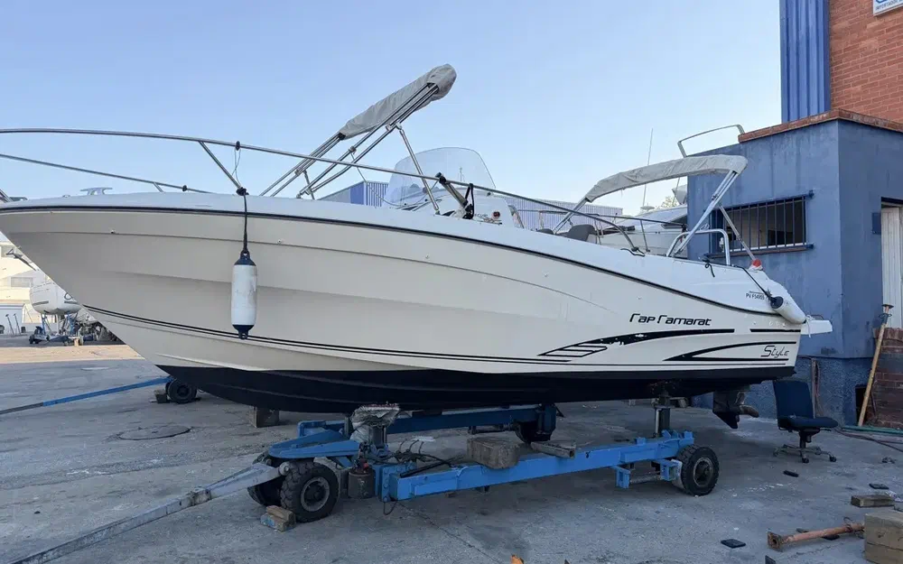 slider 24 Jeanneau Cap Camarat 7.5 CC Serie 2